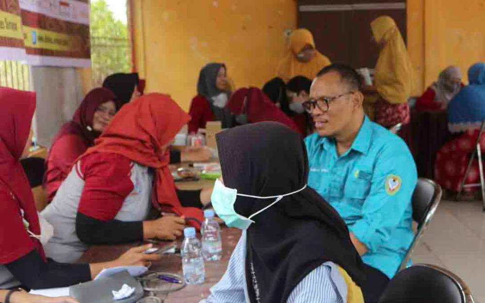 Hari Kesehatan Nasional, Warga Seruyan Terdampak Banjir Terima Layanan Pengobatan Gratis