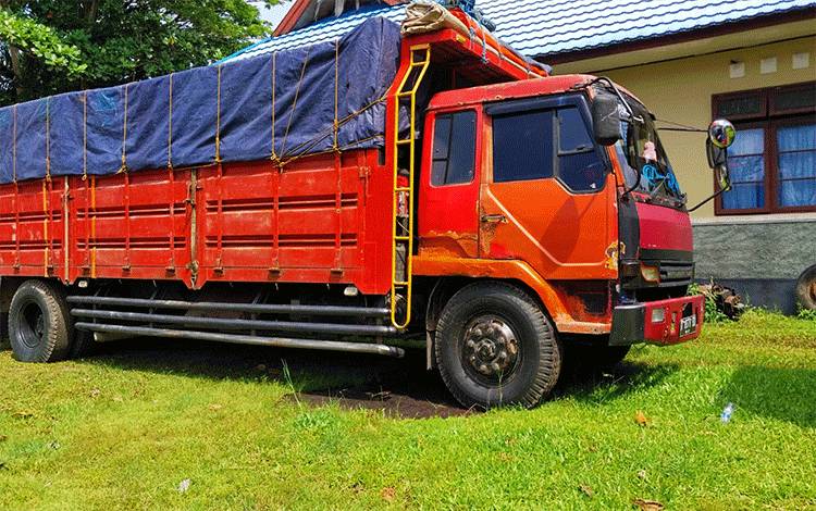 SPORC Palangka Raya Amankan Puluhan Kubik Kayu Ilegal