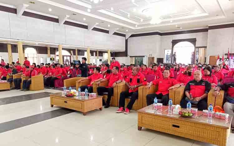 DPC PDIP Barito Timur Gelar Rapat Kerja Cabang III