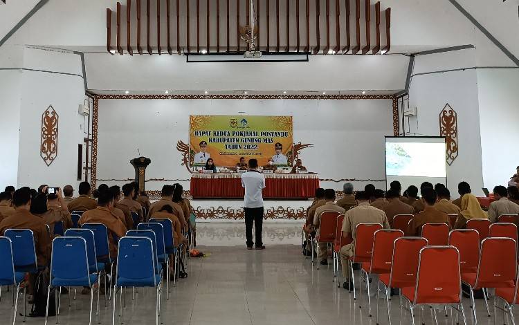 Camat, Lurah dan Kades di Gunung Mas Ikuti Rapat Kedua Pokjanal Posyandu