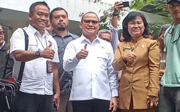 Paket Bantuan Konversi BBM ke BBG Disalurkan ke Petani dan Nelayan di 6 Kecamatan di Kobar
