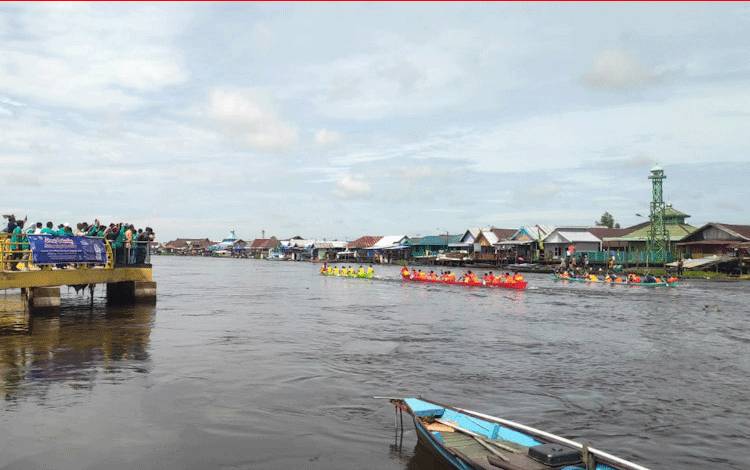Masukan Masyarakat untuk Tingkatkan Prestasi Olahraga Dayung Jadi Perhatian Pemkab Kobar