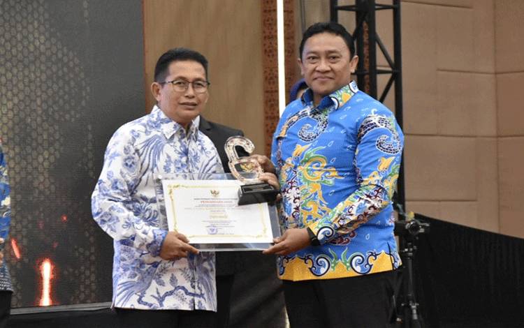 Wagub Kalteng Minta Badan Publik Kalteng Ikuti Monev Keterbukaan Informasi Publik