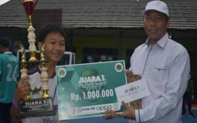 Ini Daftar Juara Turnamen Futsal MAN Kapuas Cup XIV