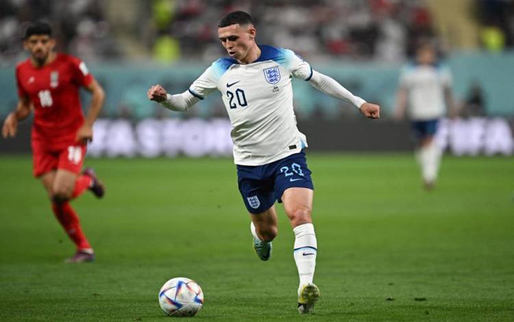 Enggan Turunkan Foden, Southgate di Bawah Tekanan