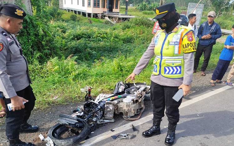 Dump Truk dan Motor Terlibat Kecelakaan, 1 Orang Tewas