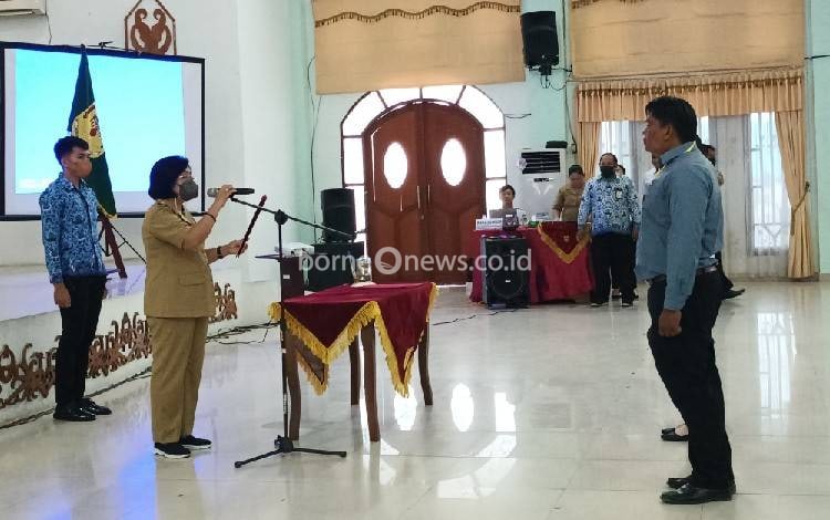 Wakil Bupati Gunung Mas Kukuhkan Relawan Anti Narkoba