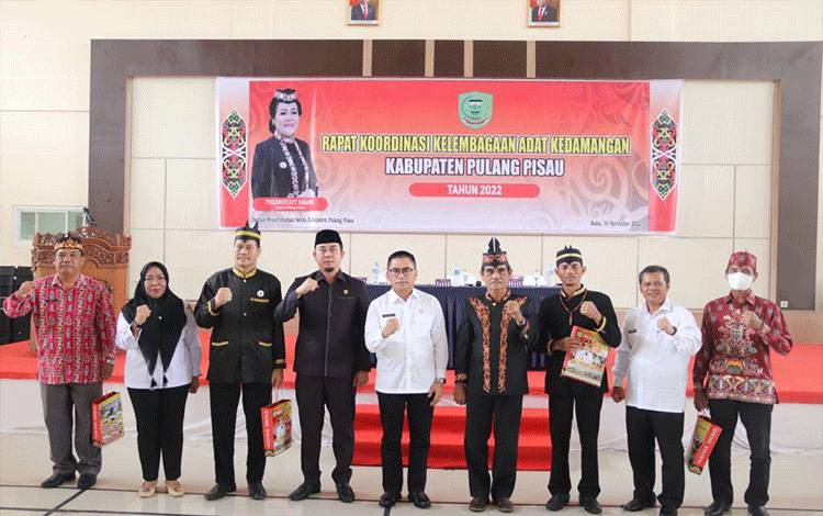 Pemkab Pulang Pisau Rakor Kelembagaan Adat