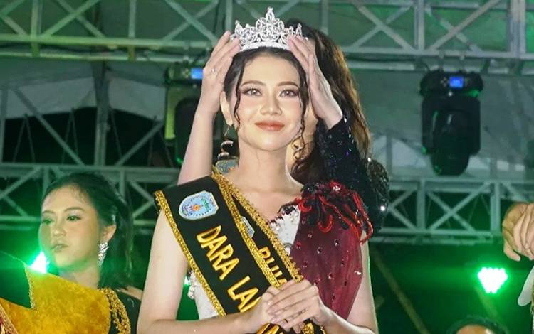 Lucky dan Mulan Terpilih Sebagai Bujang Dara Lamandau 2022  ?