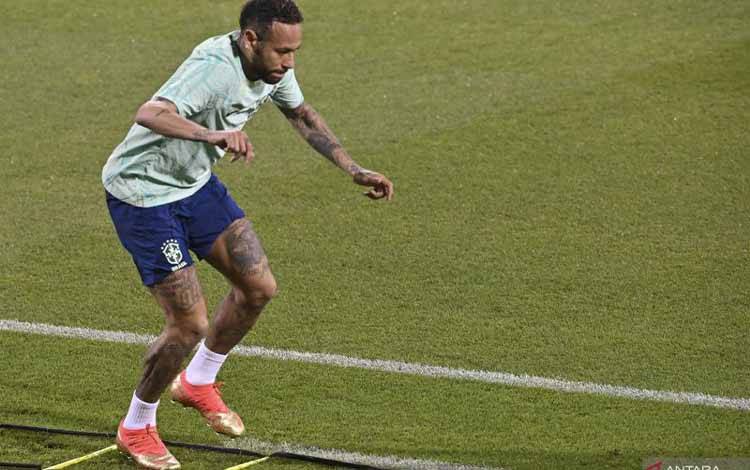Pelatih Timnas Brazil Sebut Neymar Siap Diturunkan Lawan Korea Selatan