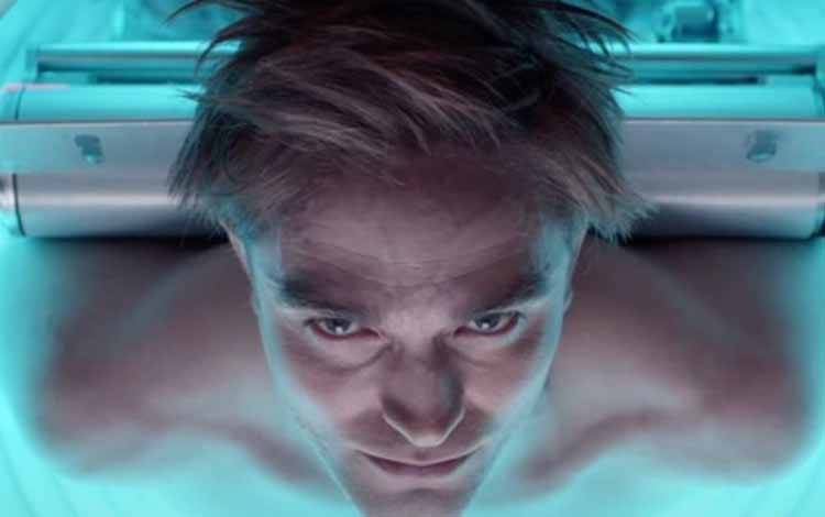 Film Terbaru Robert Pattinson dan Bong Joon Ho Rilis 2024