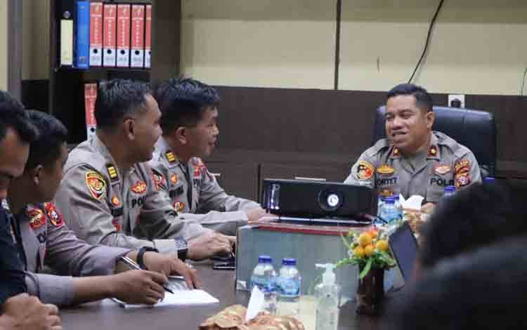 Wakapolres Pimpin Rapat Pengamanan Natal dan Tahun Baru di Seruyan