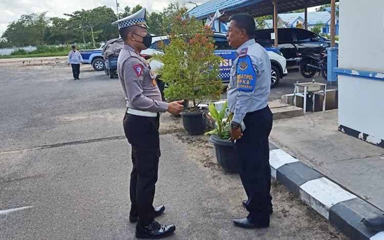 Kasatlantas Polres Kapuas Koordinasi Pencegahan Angkutan ODOL dengan Instansi Terkait?