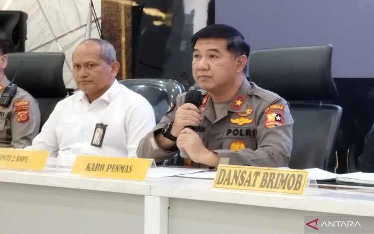 Polisi Periksa 3 Anggota Keluarga Pelaku Bom Astanaanyar