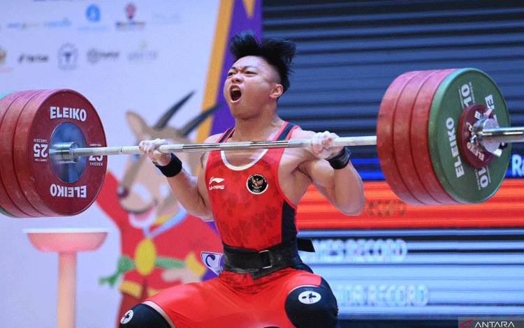 Lifter Rahmat Erwin Cetak Rekor Dunia di Kejuaraan Dunia 2022