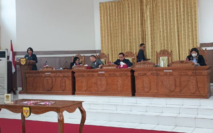 Bapemperda DPRD Gunung Mas Beri Catatan pada Raperda Pengelolaan Air Limbah Domestik