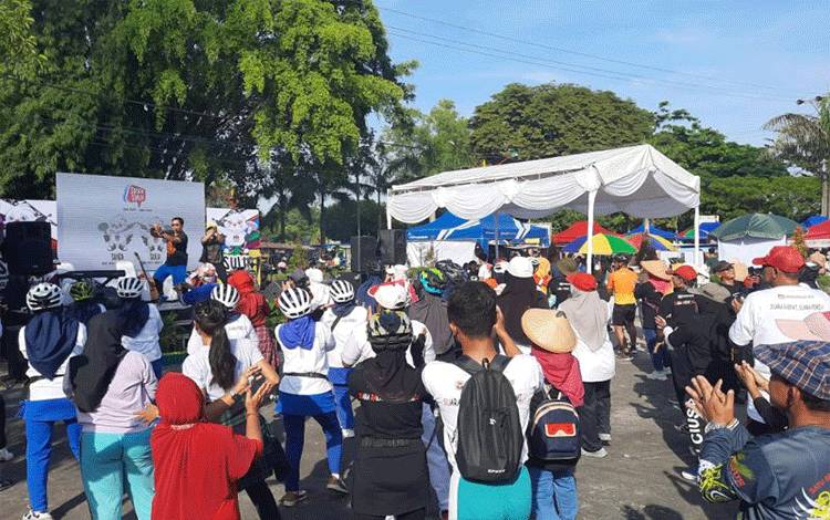 KPU Kalteng Sosialisasikan Pemilu 2024 dengan Bersepeda