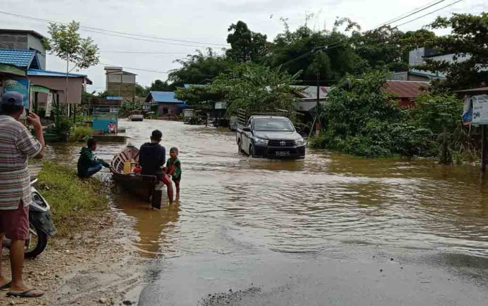 Gubernur Kalteng Ingatkan Kepala Daerah Sigap Bantu Masyarakat Terdampak Banjir