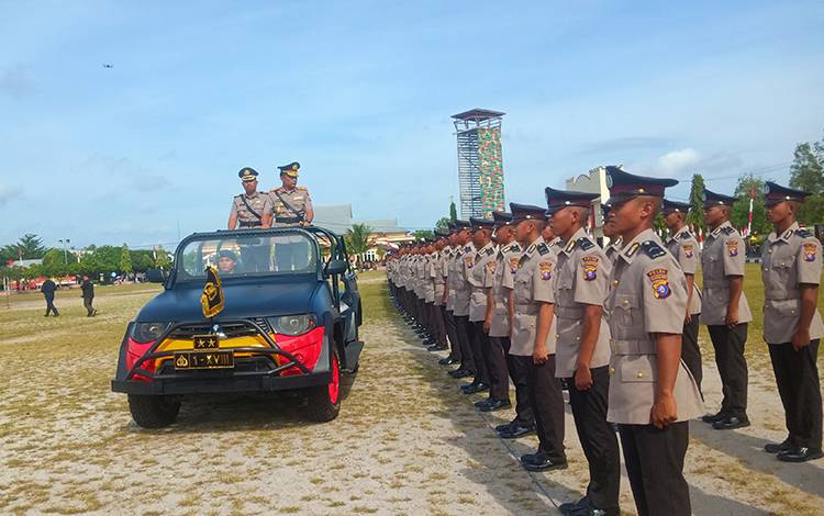 Kapolda Kalteng Lantik Ratusan Bintara Gelombang II 2022