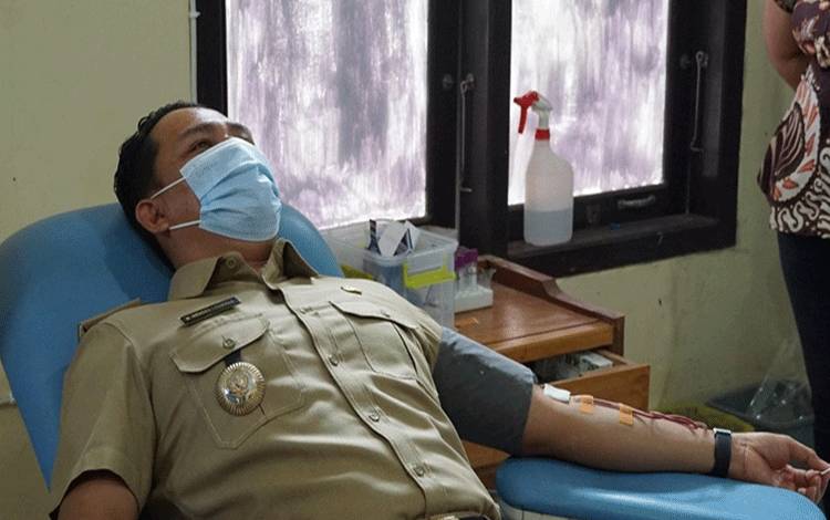 Bupati Lamandau Ajak ASN dan Masyarakat Rutin Donor Darah