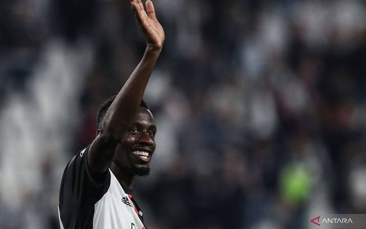 Gelandang Timnas Prancis Blaise Matuidi Gantung Sepatu