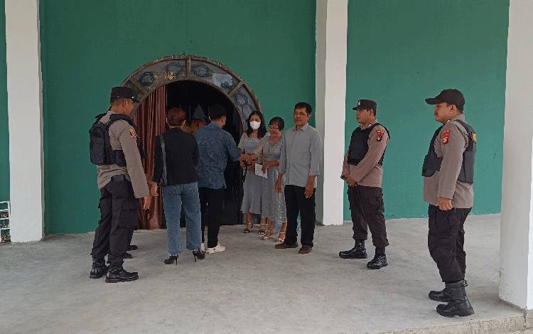 Perayaan Natal di GBI Kurun Tengah Berjalan Kondusif