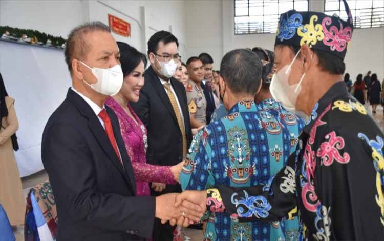 Bupati Kapuas Open House Perayaan Natal Sambut Kedatangan Masyarakat