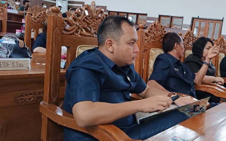 DPRD Gunung Mas: Masih Banyak Ditemukan Titik - Titik Kerusakan Jalan di Dapil III