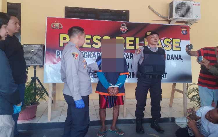 Kakek 51 Tahun Cabuli Anak di Bawah Umur di Kobar
