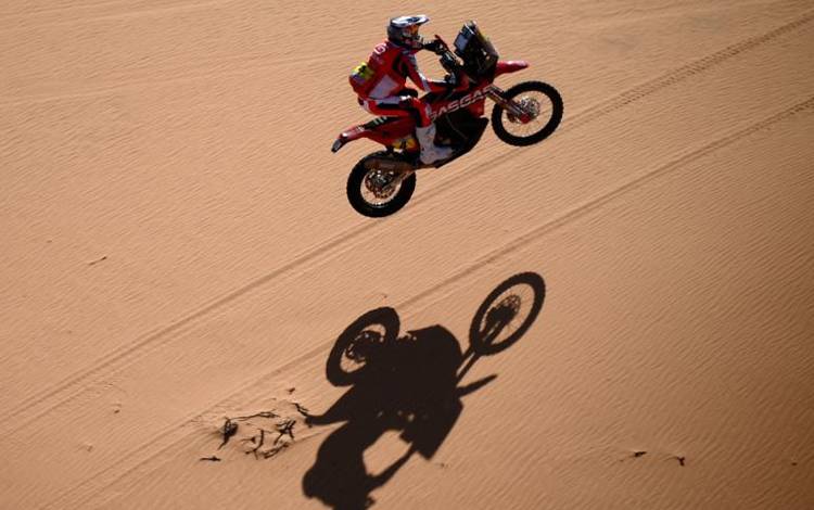 Sanders Rebut Puncak Klasemen Setelah Menangi Etape 3 Dakar 2023