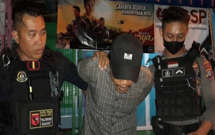 Seorang Pria di Palangka Raya Tabrak Polisi, Ternyata Bawa Sabu