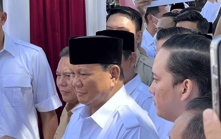 Prabowo: Pertemuan Presiden dan Menterinya adalah Rahasia