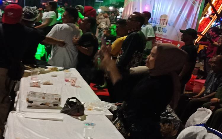 Stand SOPD Kehabisan Kudapan Gratis, Ini Kata Masyarakat Kotim