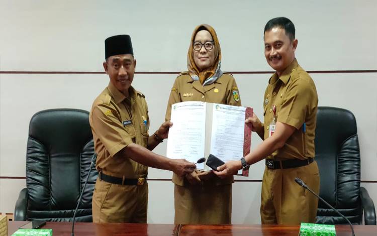 Samsul Rizal Resmi Jadi Kepala DPKUKMP Palangka Raya