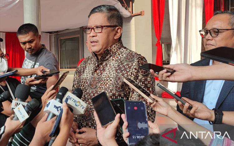 Klaim Sejumlah Pj Kepala Daerah Dicopot karena Tidak Berpihak ke Prabowo-Gibran, Hasto: Jangan Semena-mena