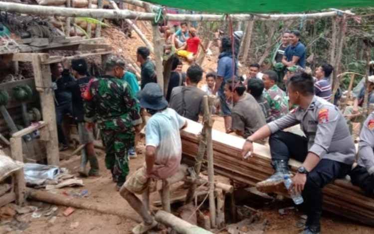 Seorang Anggota TNI Tewas di Tambang Emas Ilegal Sekatak