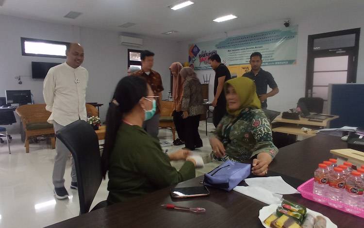 Karyawan CBI Group Ikuti Pemeriksaan dan Penyuluhan Kesehatan?