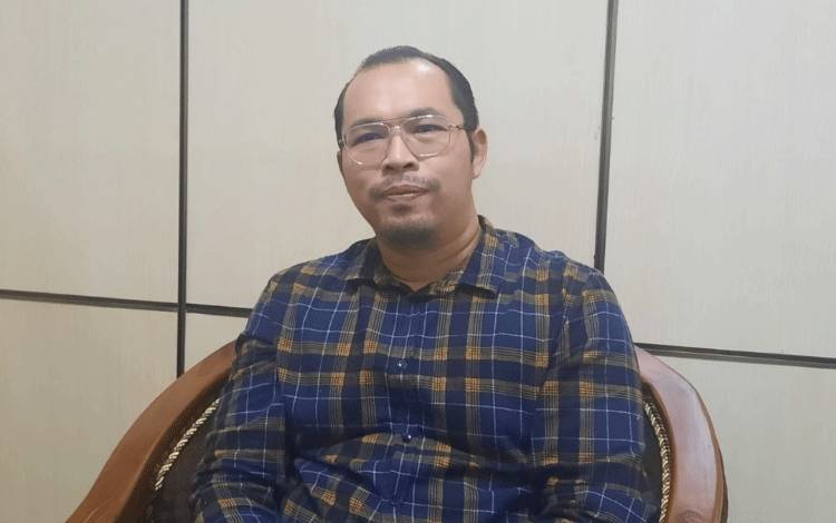 Dewan Kalteng Soroti Jalan Lintas Buntok-Palangka Raya Berlumpur
