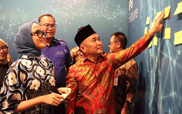 Gubernur Kalteng Sempatkan Kunjungi Museum Galeri IPB