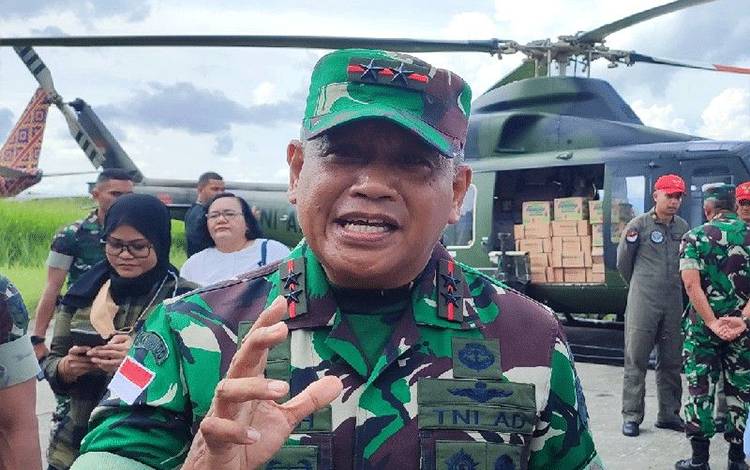 Pangdam Cenderawasih: Kelompok Bersenjata Jangan Jadikan Warga Tameng