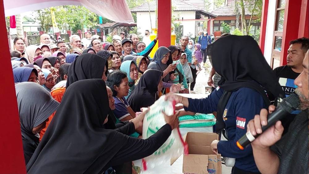 Pemprov Kalteng Salurkan Beras Subsidi Tekan Potensi Inflasi Pangan
