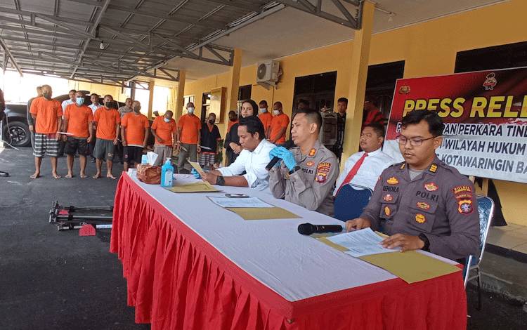 Curi Sawit Untuk Biayai Aksi Klaim Lahan, 21 Warga Desa Umpang Ditangkap Polisi
