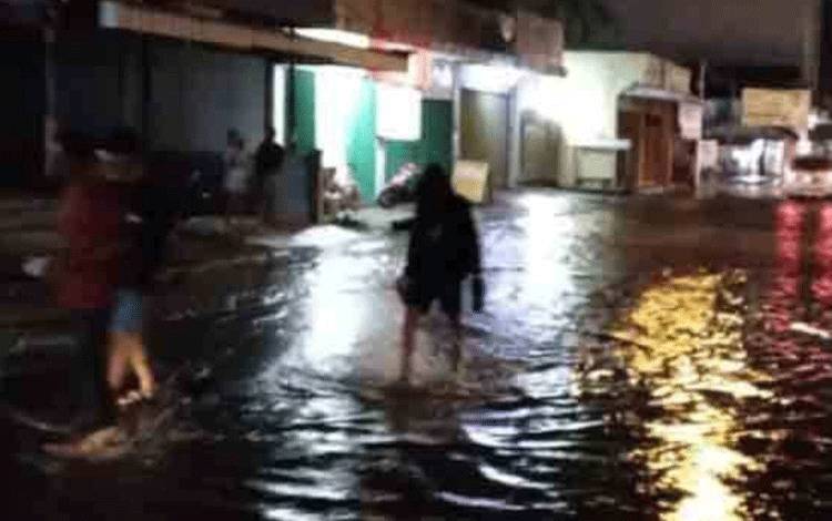 Fenomena Super Blood Moon 21 Januari 2023, Diprediksi Berpotensi Timbulkan Banjir Rob di Wilayah Pesisir
