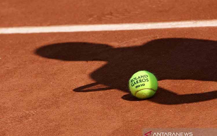 Gauff Singkirkan Raducanu pada Pertarungan Antara Dua Petenis Belia