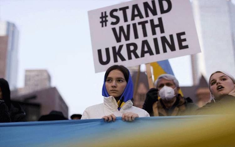 Kanada Akan Kirim Tambahan 200 Kendaraan Lapis Baja ke Ukraina