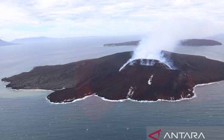 Gunung Anak Krakatau Erupsi 6 Kali Selama Juni 2023