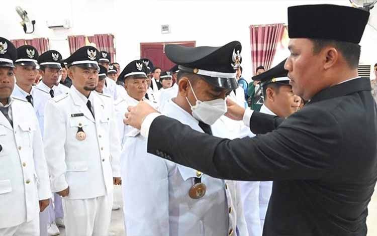 Bupati Lamandau Minta Kades Lebih Aktif dan Inovatif ?