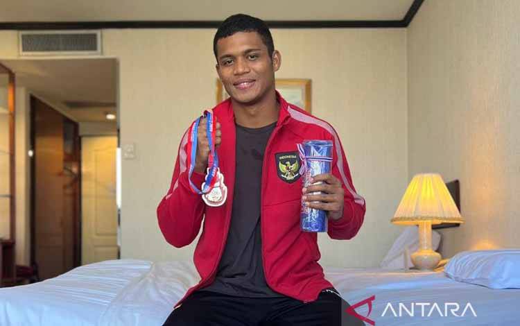 Maikhael Muskita Raih Perak pada Kejuaraan Tinju Asia 2023 di Thailand