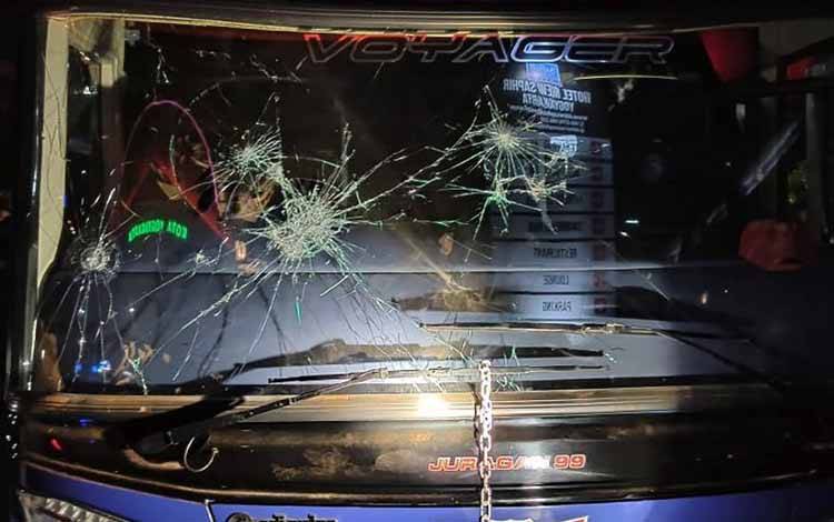 Polisi Tangkap 7 Pelaku Perusakan Bus Tim Persis Solo