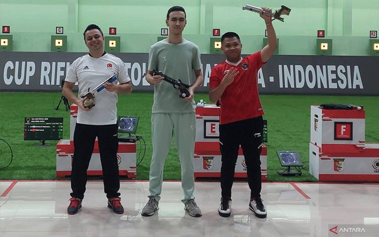Iqbal Sumbang Medali Pertama untuk Indonesia di ISSF World Cup 2023